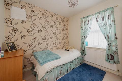 12 Castle Road, Epsom, KT18 7NZ