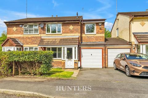 3 bedroom semi-detached house for sale, Longmead Way, Middleton M24