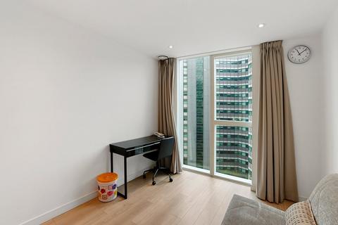 Flat 122, Tennyson Apartments, 1 Saffron Central Square, Croydon, CR0 2FX