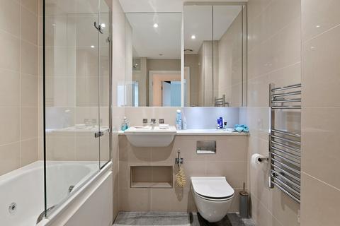 Flat 122, Tennyson Apartments, 1 Saffron Central Square, Croydon, CR0 2FX