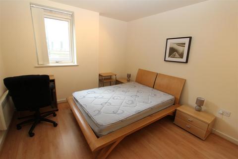 2 bedroom flat to rent, Aspect 14, Elmwood Lane