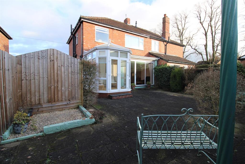 Swaledale Avenue, Darlington 3 bed semidetached house for sale £225,000