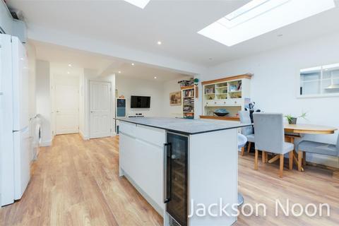 48 Oakhurst Road, Epsom, KT19 9SF