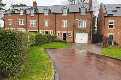 5 bedroom townhouse for sale, Thorntree Villas, Middleton St. George, Darlington