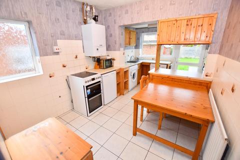 2 bedroom bungalow for sale - Colina Close, Weeford Estate, Coventry - NO ONWARD CHAIN