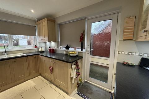 3 bedroom detached bungalow for sale, Wessex Drive, Leicester