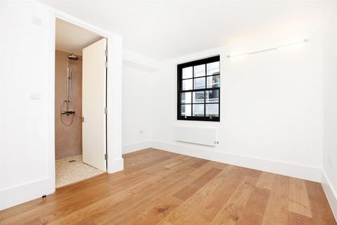 2 bedroom apartment to rent, Rondor House, Parsons Green, SW6