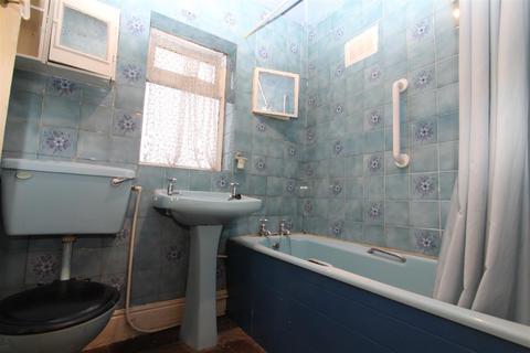 40 Bruche Drive, Padgate, Warrington, WA1 3JX