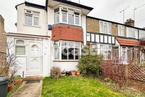 3 bedroom end of terrace house for sale, Harefield Road, Uxbridge