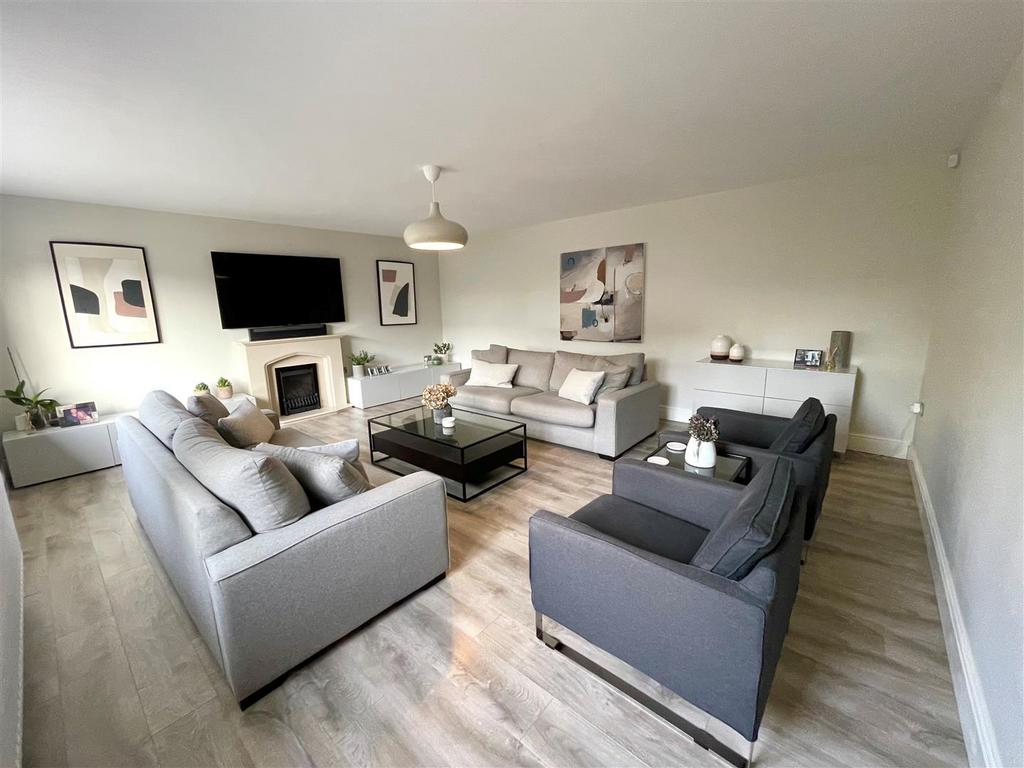 Smithfield Lane, Sandbach 4 bed detached house for sale £675,000