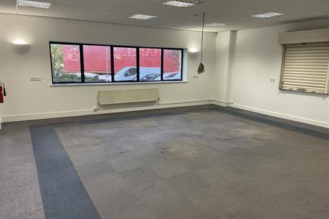 Office to rent, Common Road, Huthwaite, Sutton-In-Ashfield