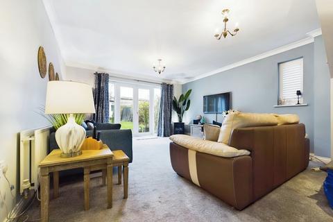 20 Botley Road, West End, Southampton, SO30 3HA