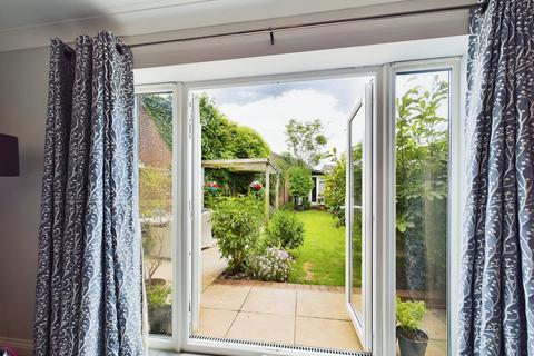 20 Botley Road, West End, Southampton, SO30 3HA