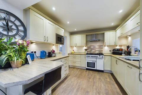 20 Botley Road, West End, Southampton, SO30 3HA