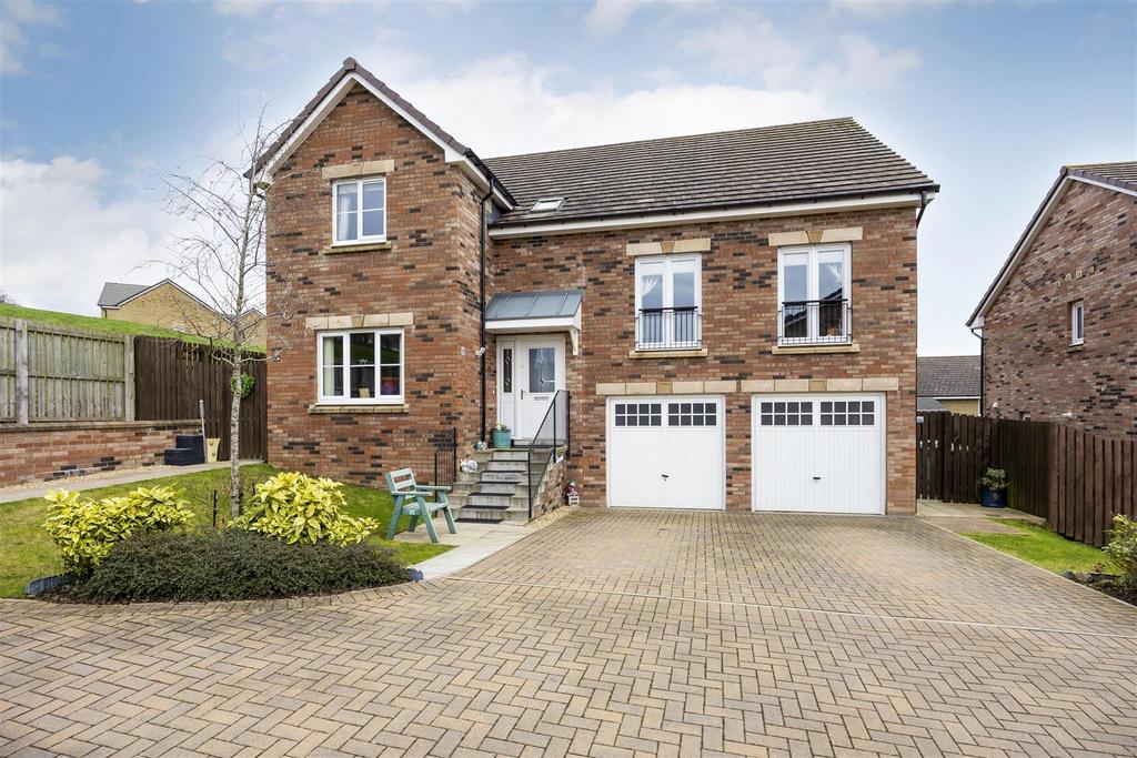 Cardyke Way, Auchinloch, Glasgow 5 bed detached house for sale £420,000