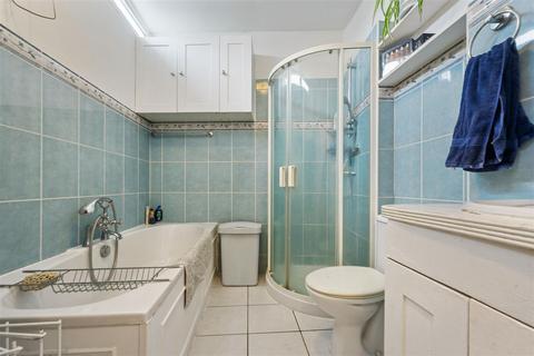 11 Alfred Road, London, SE25 5LE