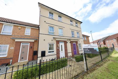 4 bedroom terraced house for sale, Richmond Lane, Kingswood, Hull