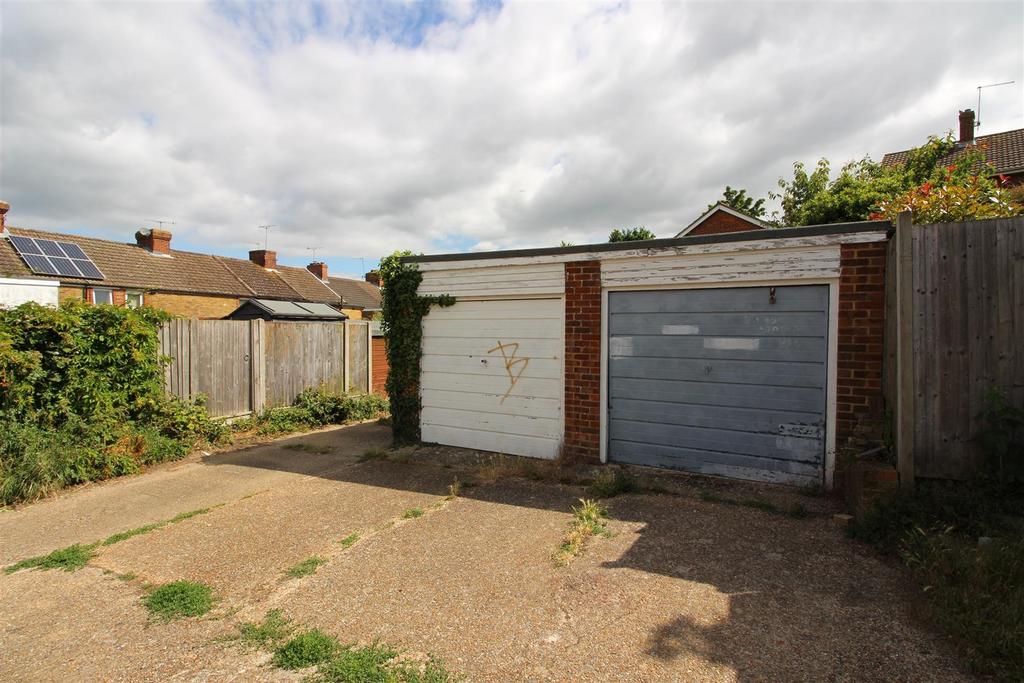 Lime Kiln Road, Wincheap Garage £75 pcm (£17 pw)