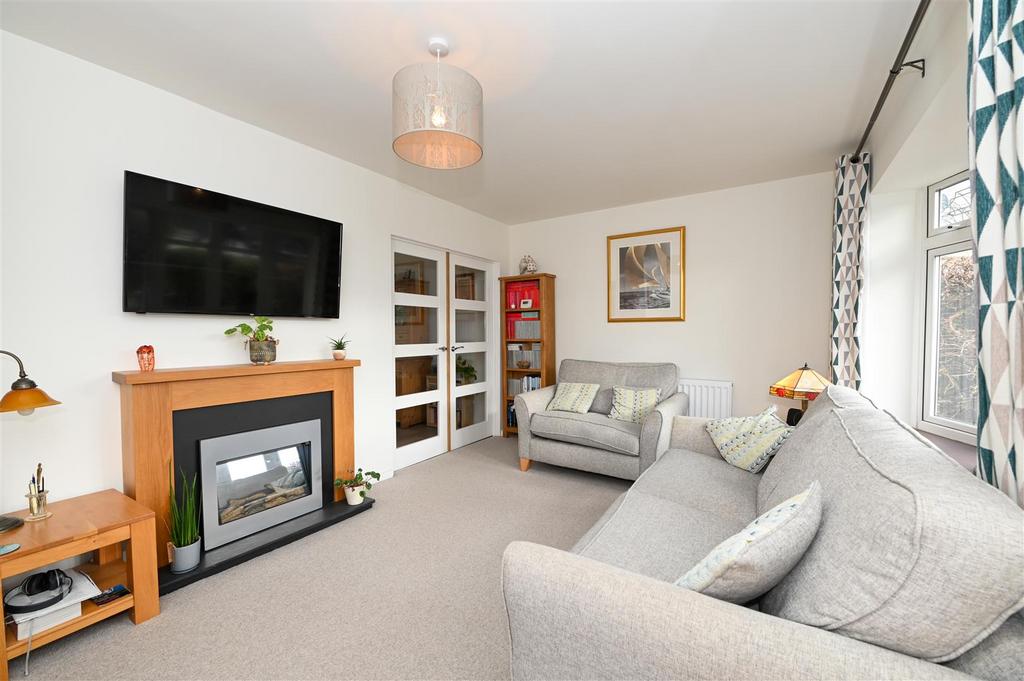 Kidderminster Road, Bewdley 3 bed detached house for sale £410,000