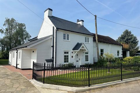 3 bedroom cottage to rent, Longmete Road, Preston, Canterbury
