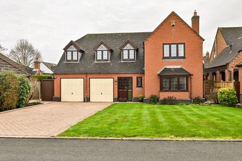 2 Willow Close, Lichfield, WS13 8RW