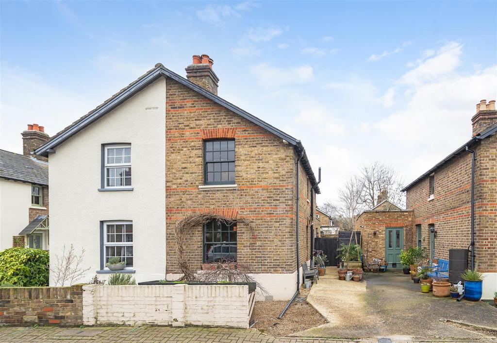 128 Victor Road-16.jpg