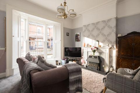 3 bedroom end of terrace house for sale, Mill Lane, York