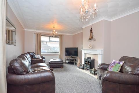 2 bedroom detached bungalow for sale, Ryecroft Gardens, Goole DN14