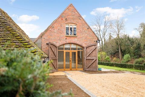 5 bedroom barn conversion to rent, Dorsington, Stratford-Upon-Avon