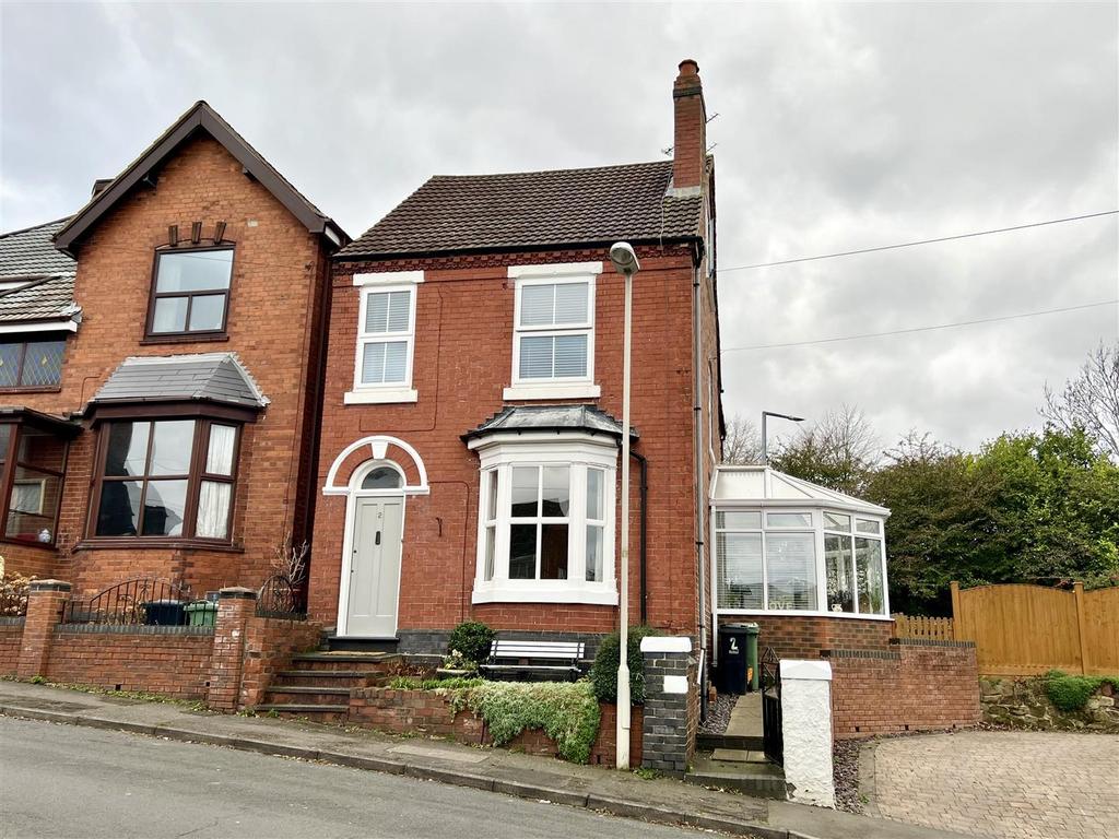 Melbourne Road, Halesowen 4 bed detached house for sale £400,000