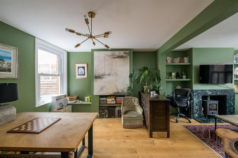 21 Albert Road North, Reigate, RH2 9EG