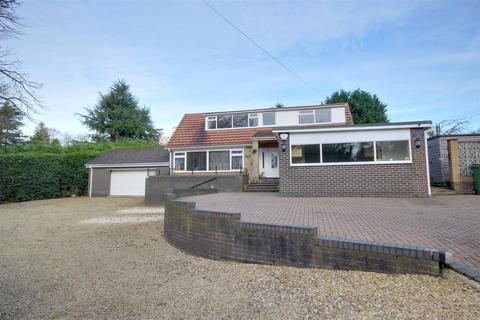 4 bedroom detached house for sale, Sands Lane, Elloughton