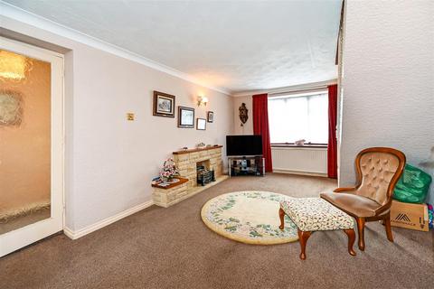 3 bedroom semi-detached house for sale, Green Lane, Chichester