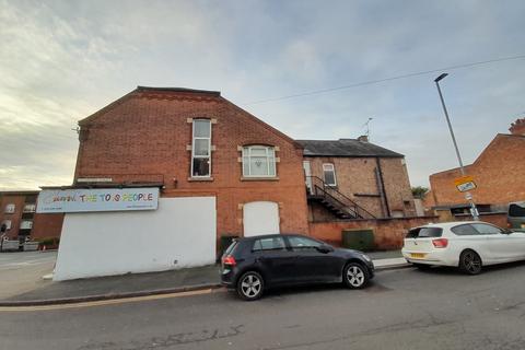 Shop to rent - Clifford Street, South Wigston, South Wigston, Leicestershire, LE18