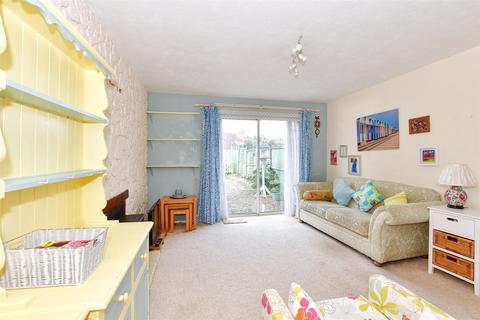 16 Rye Walk, Herne Bay, CT6 7XD