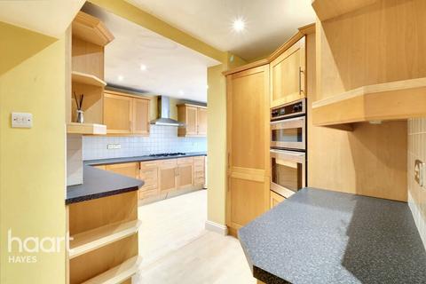1 Chaucer Avenue, Hayes, UB4 0AP