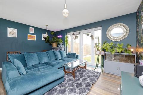 5 Auld Coal Crescent, Bonnyrigg, EH19 3JW