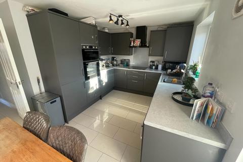21 Bridgewater Road, Burton-on-trent, DE14 2GD