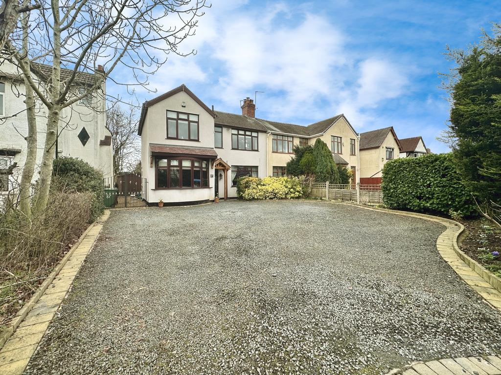 Lichfield Road, Bloxwich WS3 3 bed semidetached house for sale £295,000