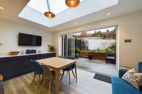 88 Horsecroft Road, Hemel Hempstead, HP1 1PX