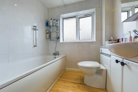 88 Horsecroft Road, Hemel Hempstead, HP1 1PX
