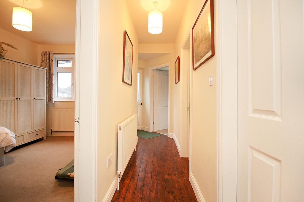 June Avenue, Thurmaston, LE4 3 bed detached bungalow for sale £340,000