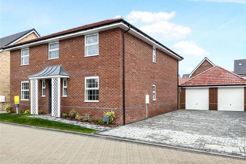 5 bedroom detached house for sale, Fusiliers Green, Heckfords Road, Great Bentley, Colchester, CO7