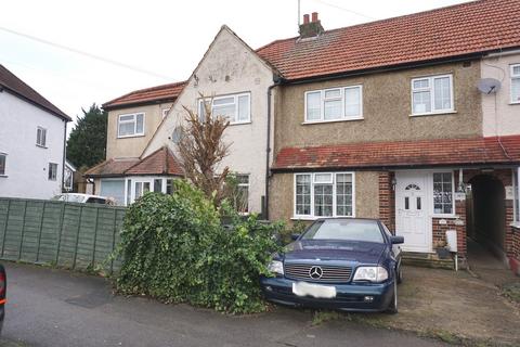 3 bedroom terraced house for sale, Compton Crescent, Chessington, Surrey. KT9 2HG