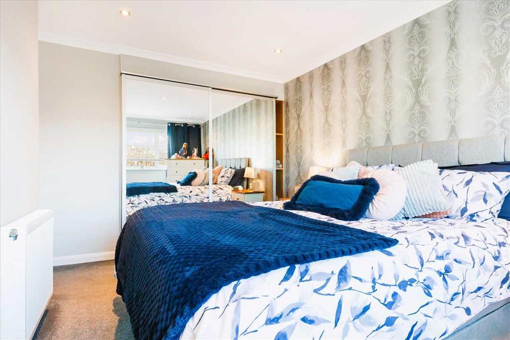 Bedroom One (2)