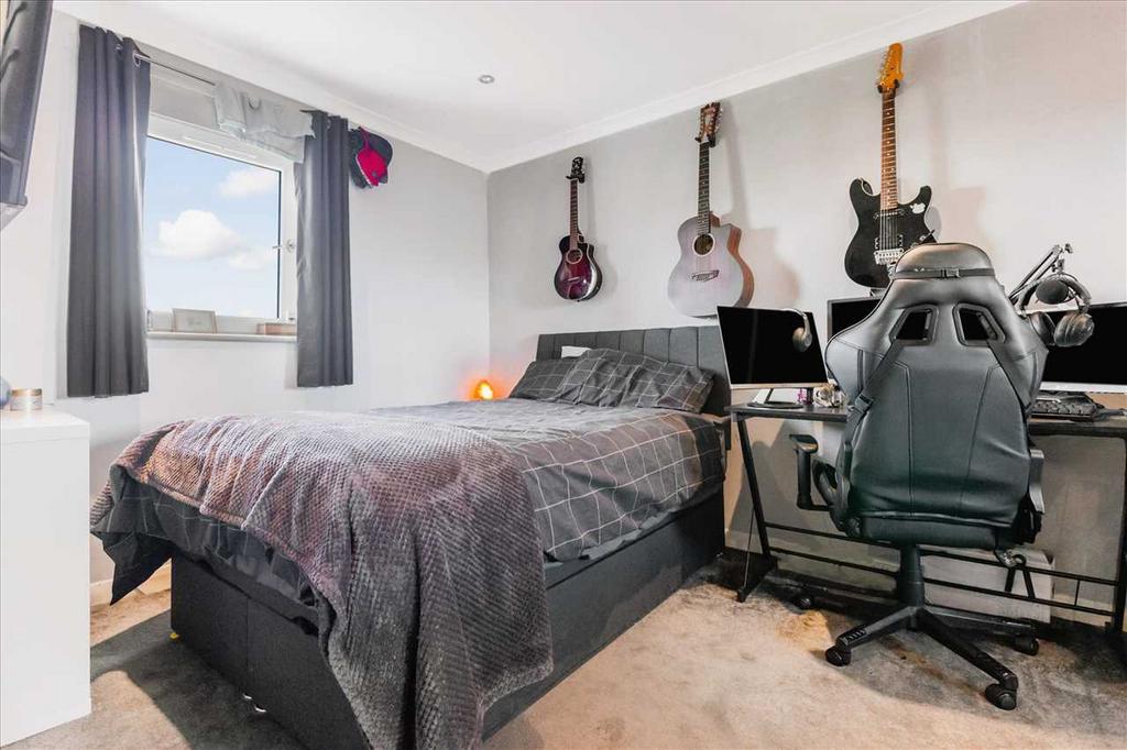 Bedroom Two (1)