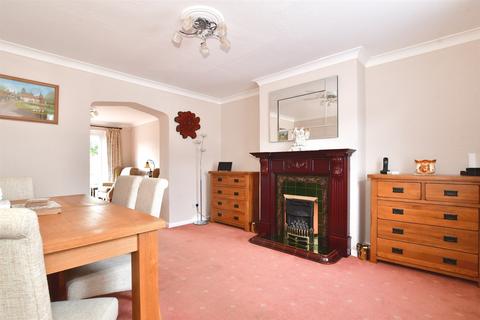 72 Olyffe Avenue, Welling, DA16 3JE
