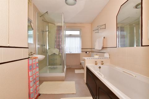 72 Olyffe Avenue, Welling, DA16 3JE