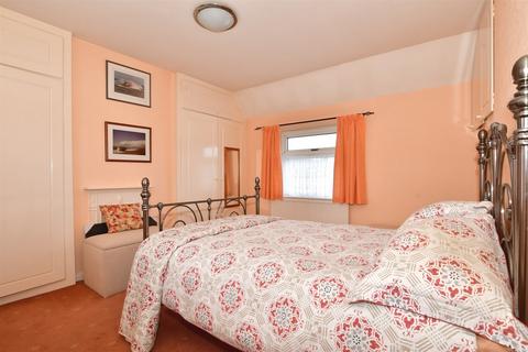 72 Olyffe Avenue, Welling, DA16 3JE