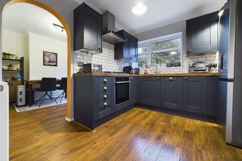 85 Amethyst Road, Cardiff, CF5 3NT